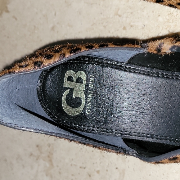 GIANNI BINI NWT real calf hair  animal print leather booties. SIZE 6.5 - Picture 6 of 10